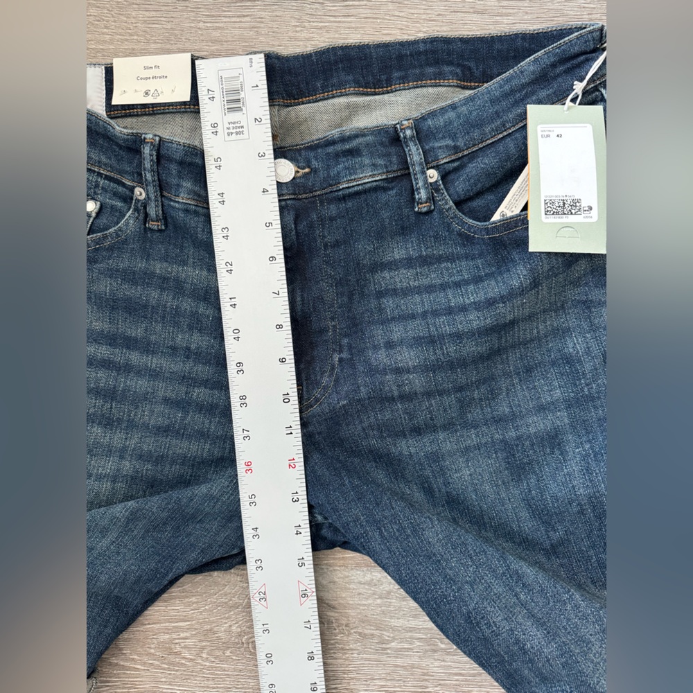 H&M NWT Men Slim Fit Denim Shorts Dark Wash Size 42 Roll Up Details - Picture 10 of 10